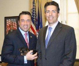 ADR-Puppy-Mill-Rep.-Grimm-Wayne-Pacelle1
